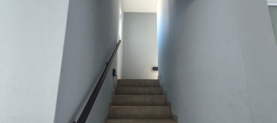 To Let 2 Bedroom Property for Rent in Overbaakens Eastern Cape